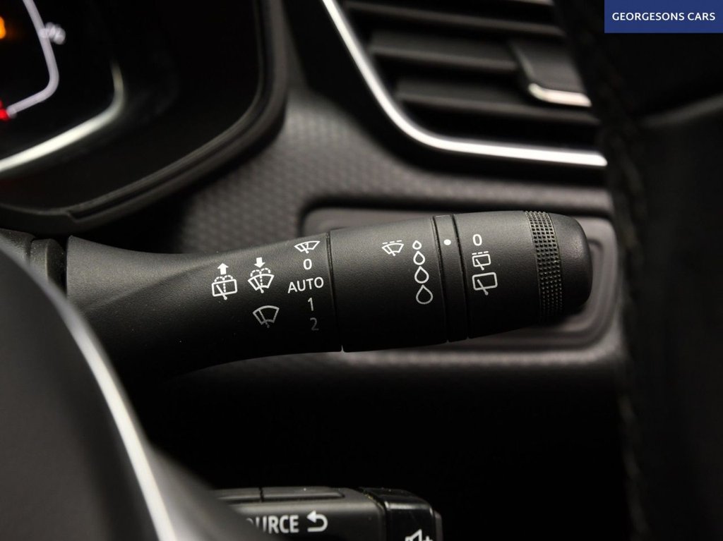 Used Renault Clio 2023 for sale - 78029824: Photo 35