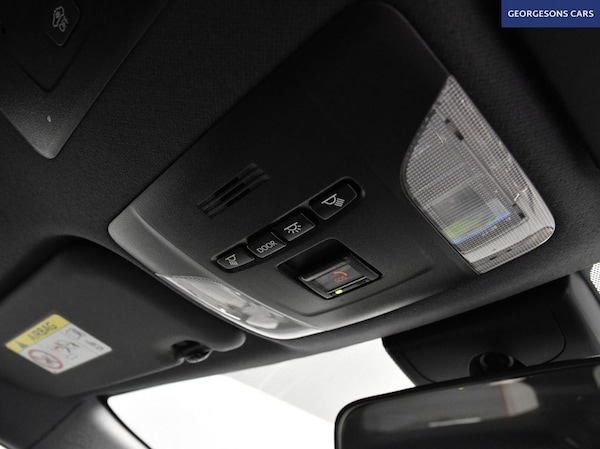 Used Toyota Corolla 2021 for sale - 76010500: Photo 40