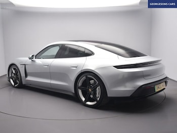 Used Porsche Taycan 2022 for sale - 78749201: Photo