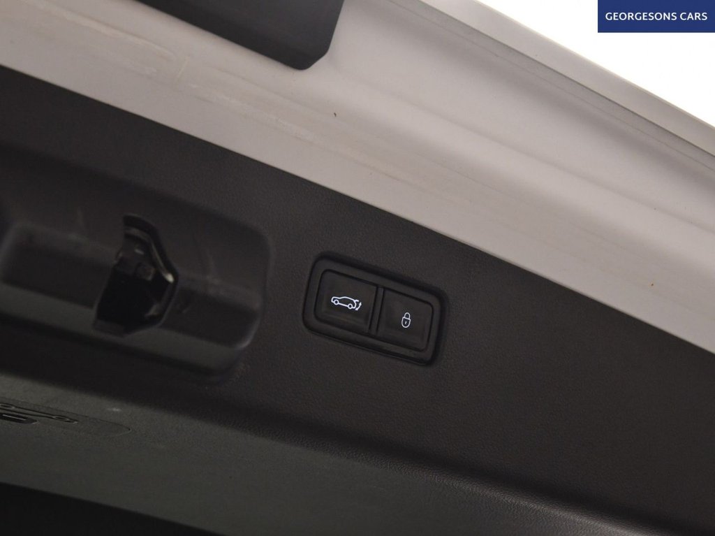 Used Genesis GV60 2022 for sale - 77133020: Photo 10