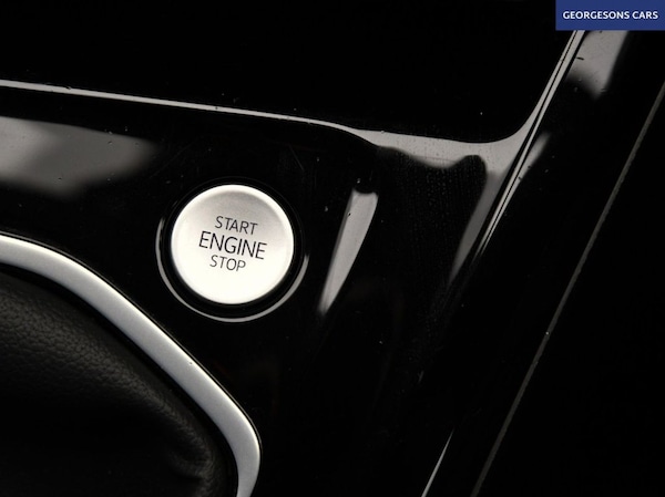 Used Volkswagen Golf 2023 for sale - 75358939: Photo 29