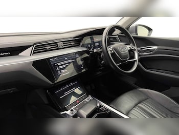 Used Audi e-tron 2022 for sale - 79454832: Photo