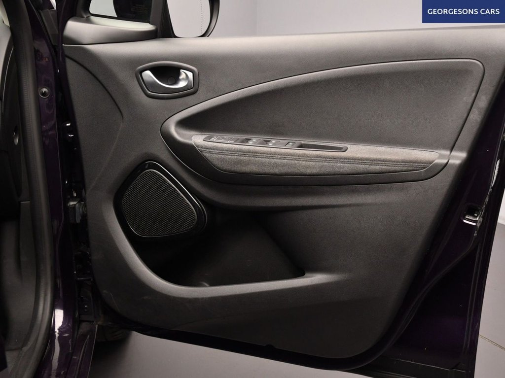 Used Renault Zoe 2021 for sale - 77037685: Photo 18