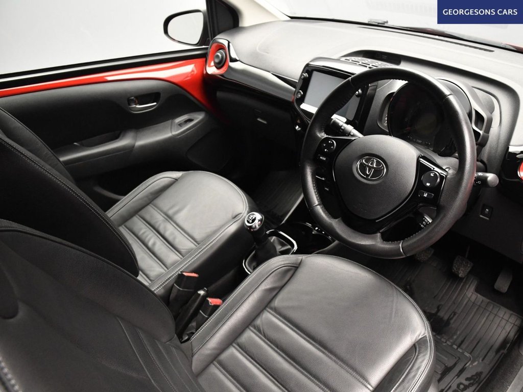 Used Toyota AYGO 2021 for sale - 76469630: Photo 10