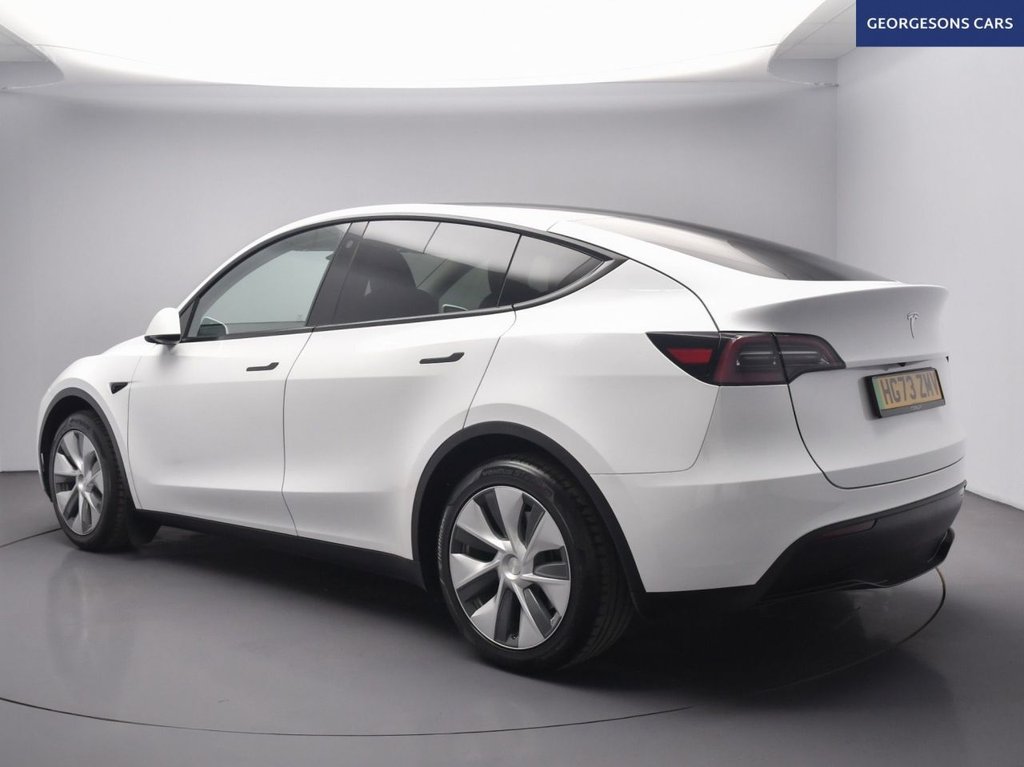 Used Tesla Model Y 2024 for sale - 78030137: Photo 2