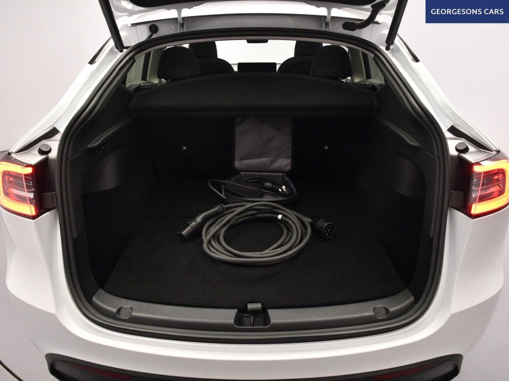 Used Tesla Model Y 2024 for sale - 78030137: Photo 9