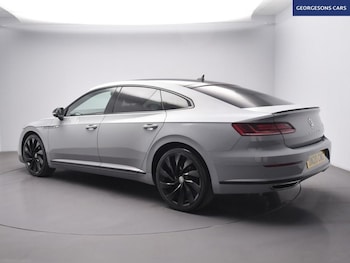 Used Volkswagen Arteon 2020 for sale - 76710724: Photo