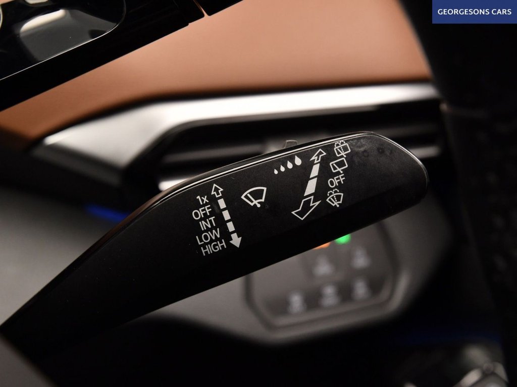 Used Volkswagen ID.4 2021 for sale - 77520835: Photo 37