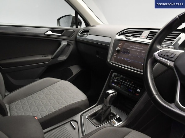 Used Volkswagen Tiguan 2021 for sale - 76223139: Photo 22
