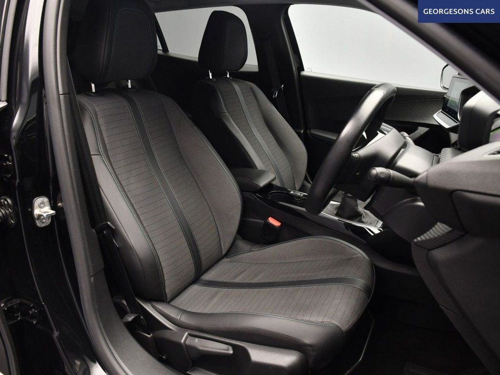 Used Peugeot 2008 2021 for sale - 76367379: Photo 14