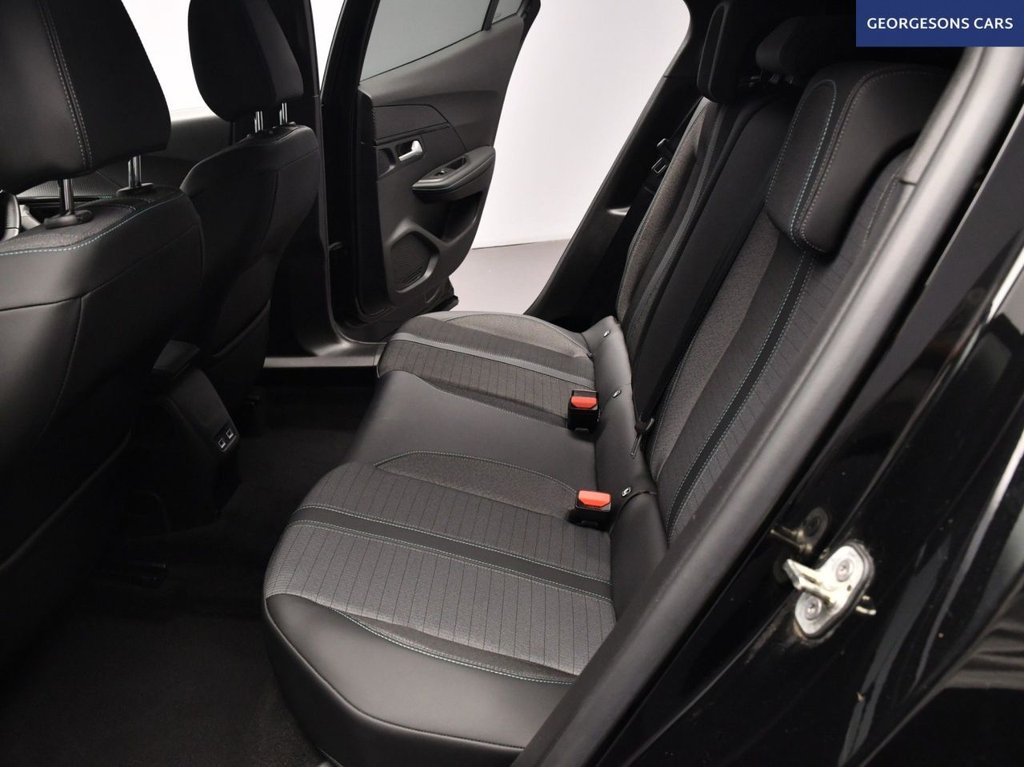 Used Peugeot 2008 2021 for sale - 76367379: Photo 17