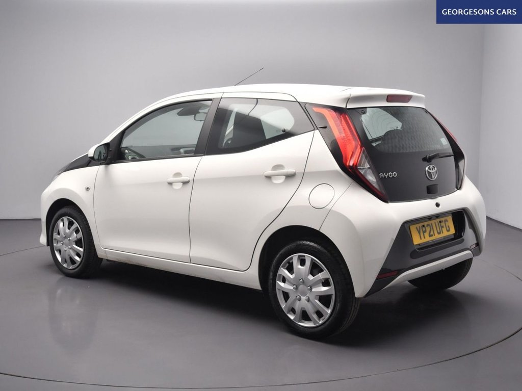 Used Toyota AYGO 2021 for sale - 77654570: Photo 2