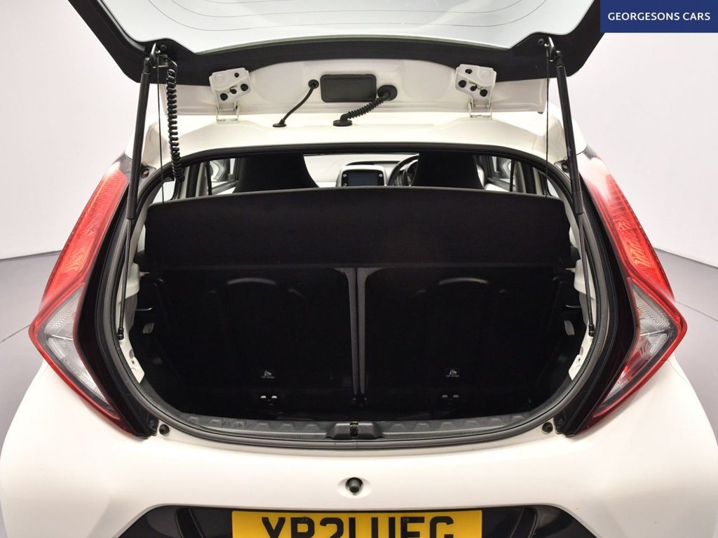 Used Toyota AYGO 2021 for sale - 77654570: Photo 9