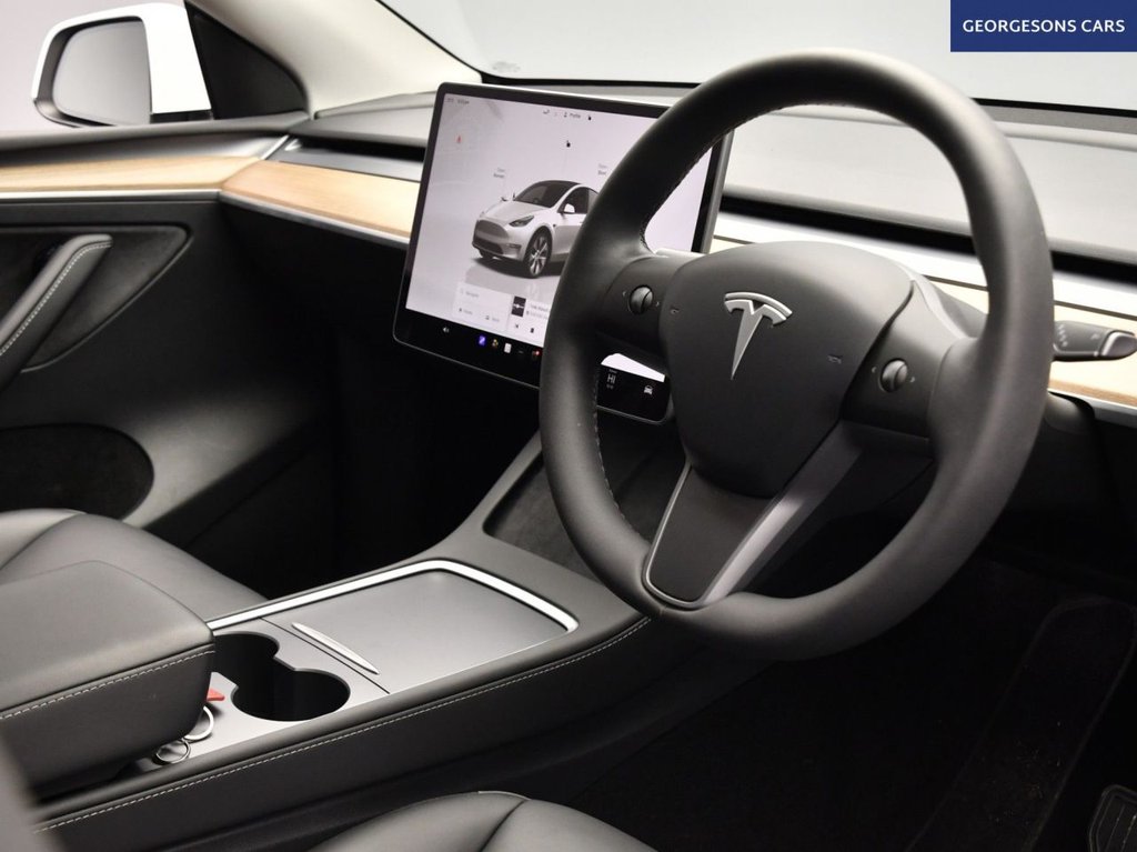 Used Tesla Model Y 2023 for sale - 77911111: Photo 13