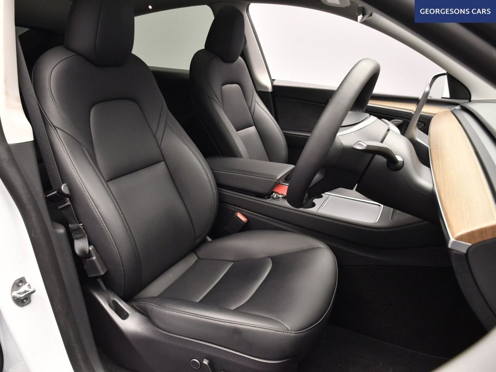 Used Tesla Model Y 2023 for sale - 77911111: Photo 15