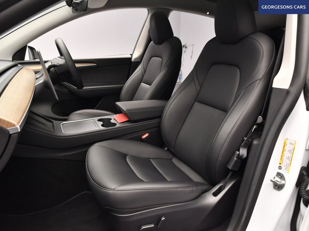 Used Tesla Model Y 2023 for sale - 77911111: Photo 17