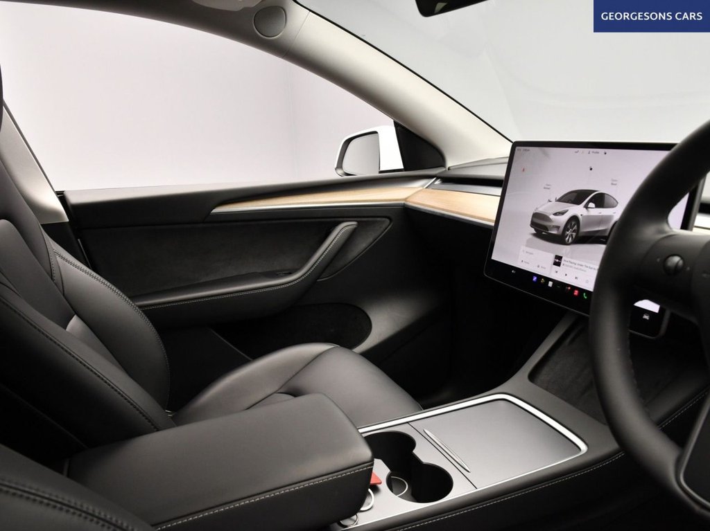 Used Tesla Model Y 2023 for sale - 77911111: Photo 24