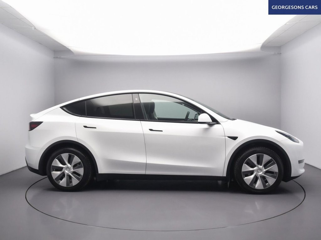 Used Tesla Model Y 2023 for sale - 77911111: Photo 6