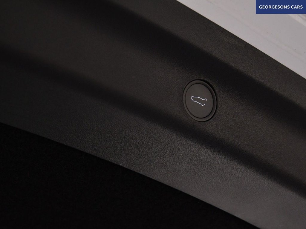 Used Tesla Model Y 2022 for sale - 77212336: Photo 11