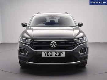 Used Volkswagen T-Roc 2021 for sale - 78907963: Photo