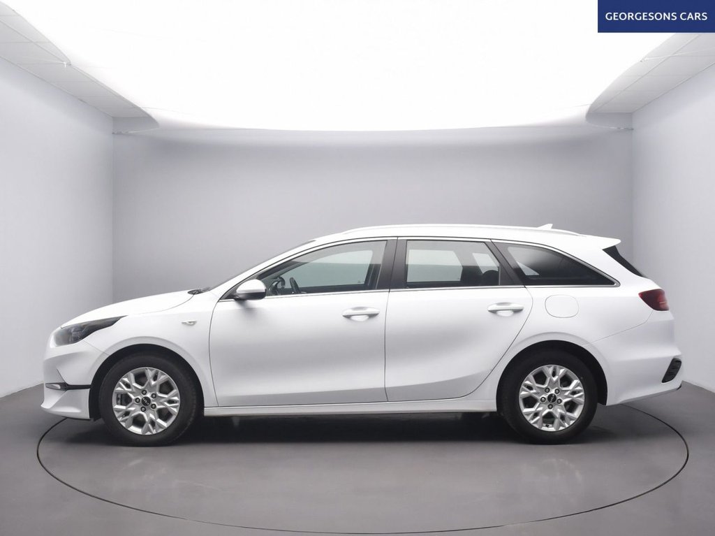 Used Kia Ceed 2022 for sale - 76256111: Photo 3