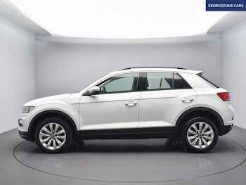 Used Volkswagen T-Roc 2020 for sale - 77171541: Photo