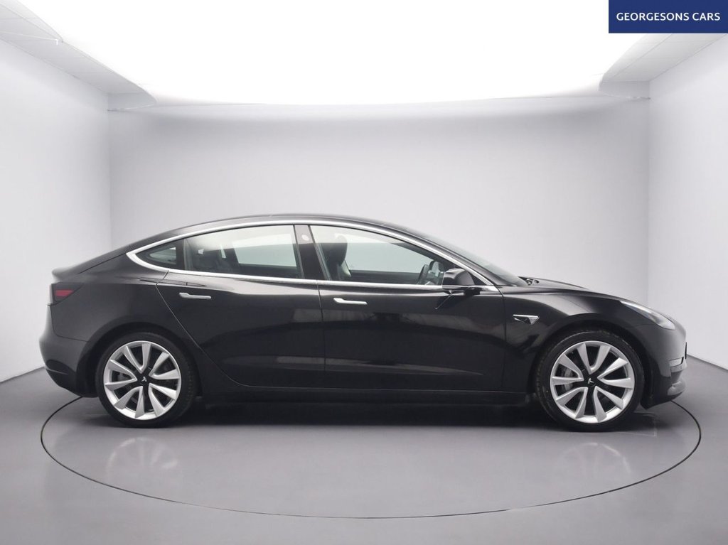 Used Tesla Model 3 2019 for sale - 77779845: Photo 6
