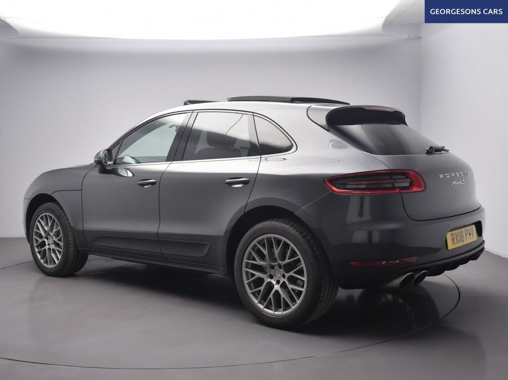 Used Porsche Macan 2018 for sale - 76527253: Photo 2