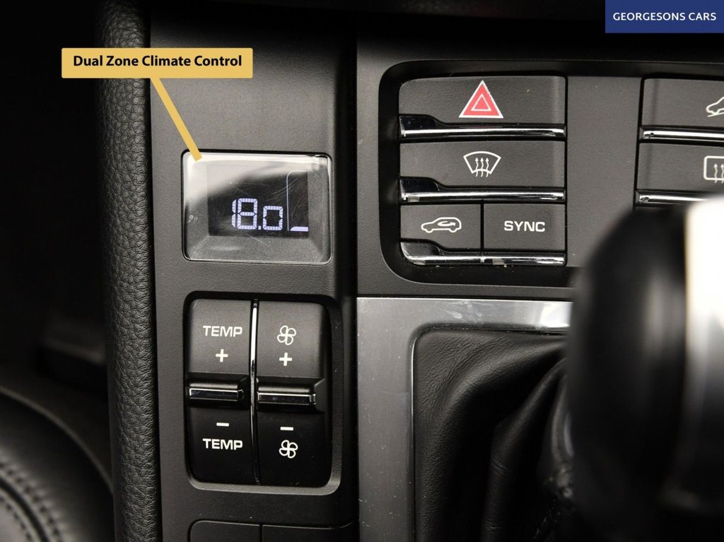 Used Porsche Macan 2018 for sale - 76527253: Photo 32