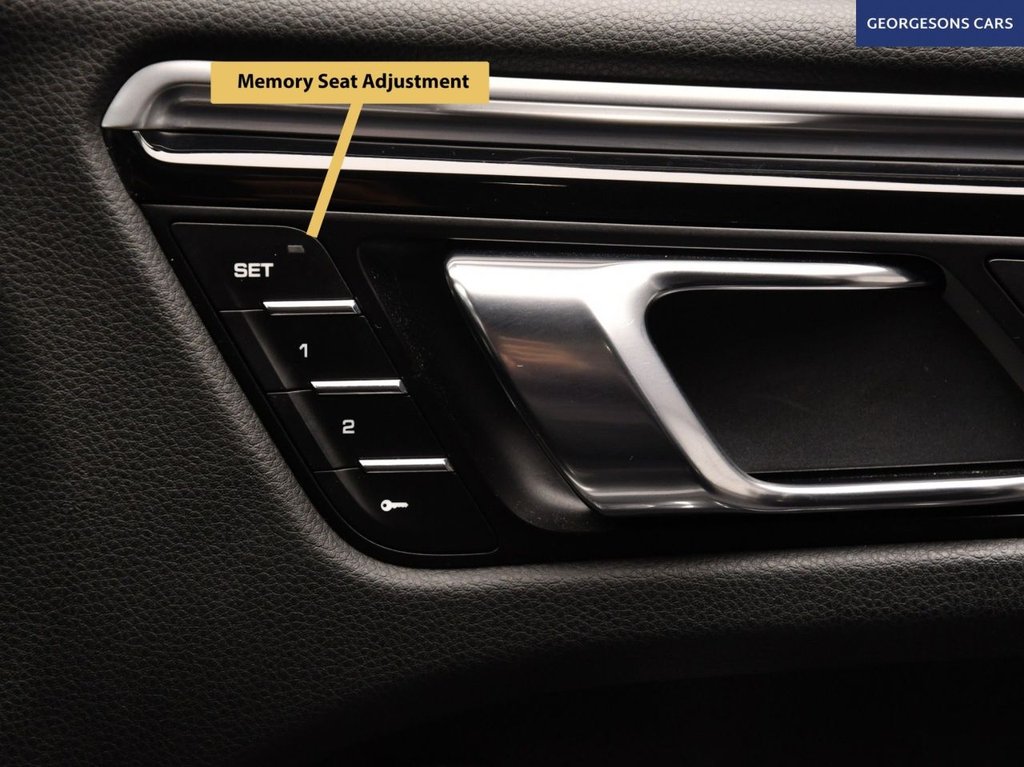 Used Porsche Macan 2018 for sale - 76527253: Photo 43