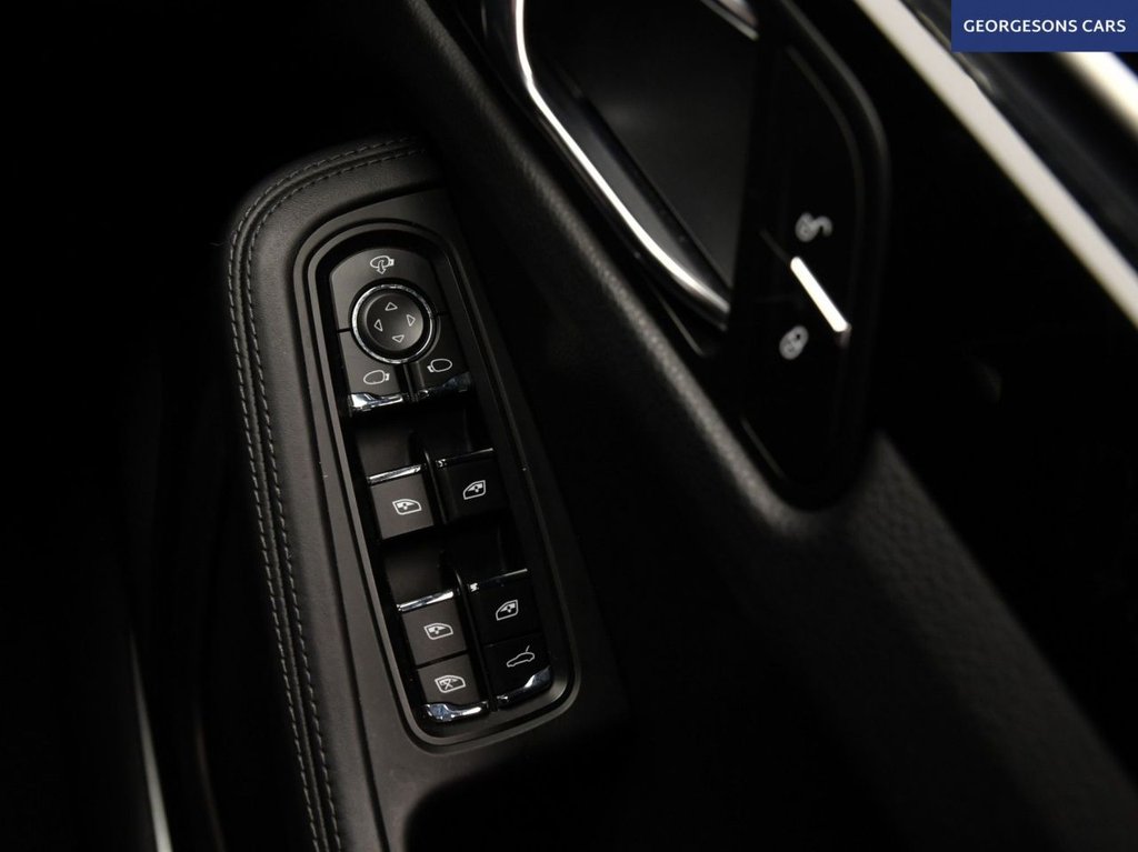 Used Porsche Macan 2018 for sale - 76527253: Photo 44