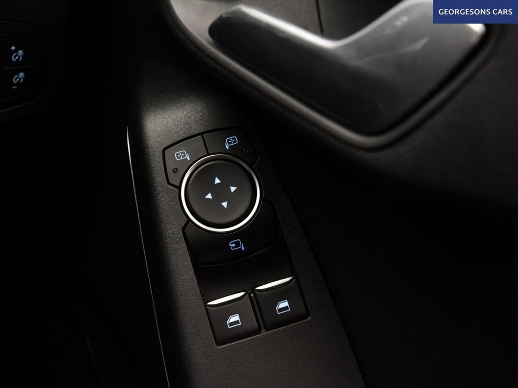 Used Ford Fiesta 2020 for sale - 76406128: Photo 34