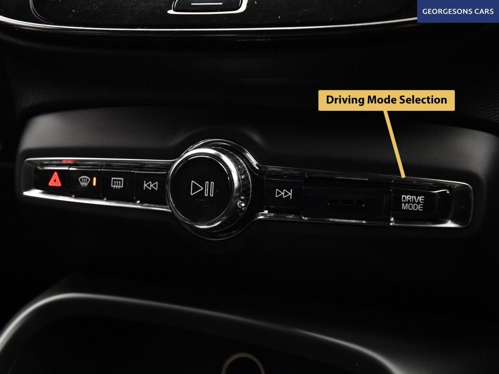 Used Volvo XC40 2020 for sale - 76840759: Photo 27