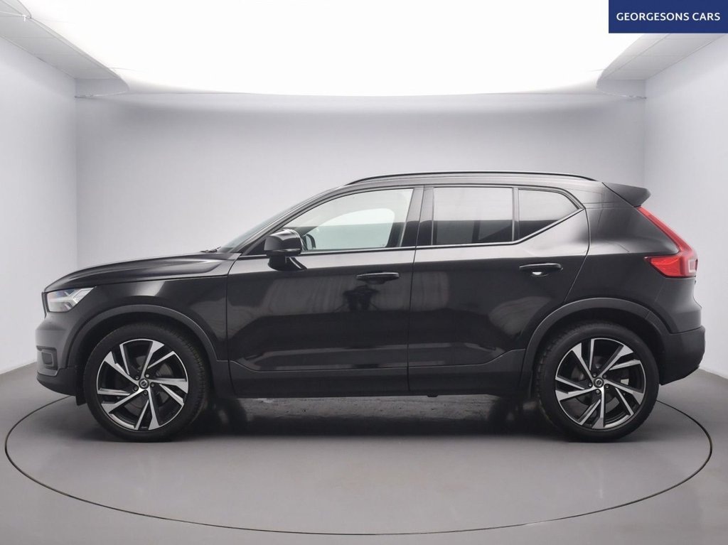 Used Volvo XC40 2020 for sale - 76840759: Photo 3
