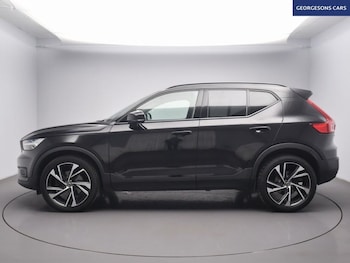 Used Volvo XC40 2020 for sale - 76840759: Photo