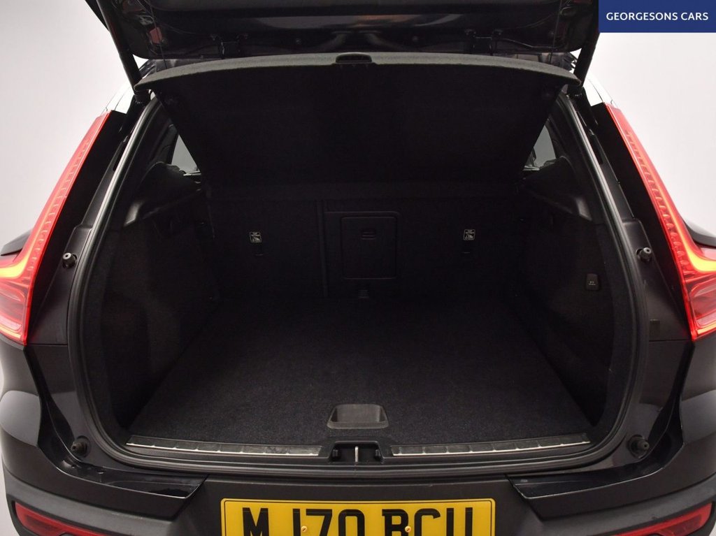 Used Volvo XC40 2020 for sale - 76840759: Photo 9