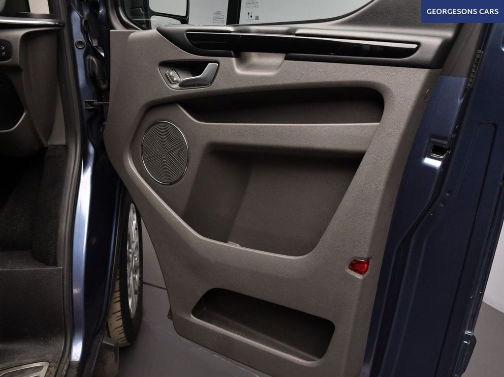 Used Ford Tourneo Custom 2022 for sale - 76546464: Photo 18