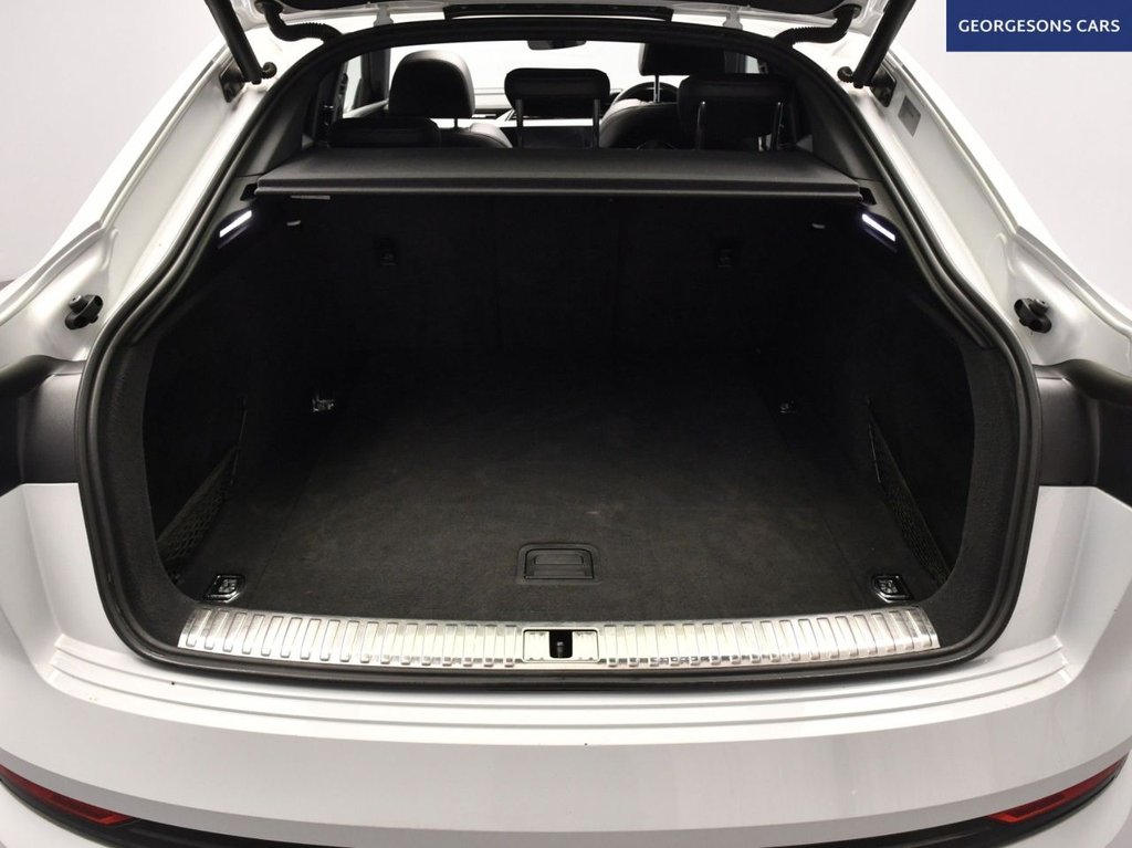 Used Audi e-tron 2020 for sale - 77096387: Photo 9