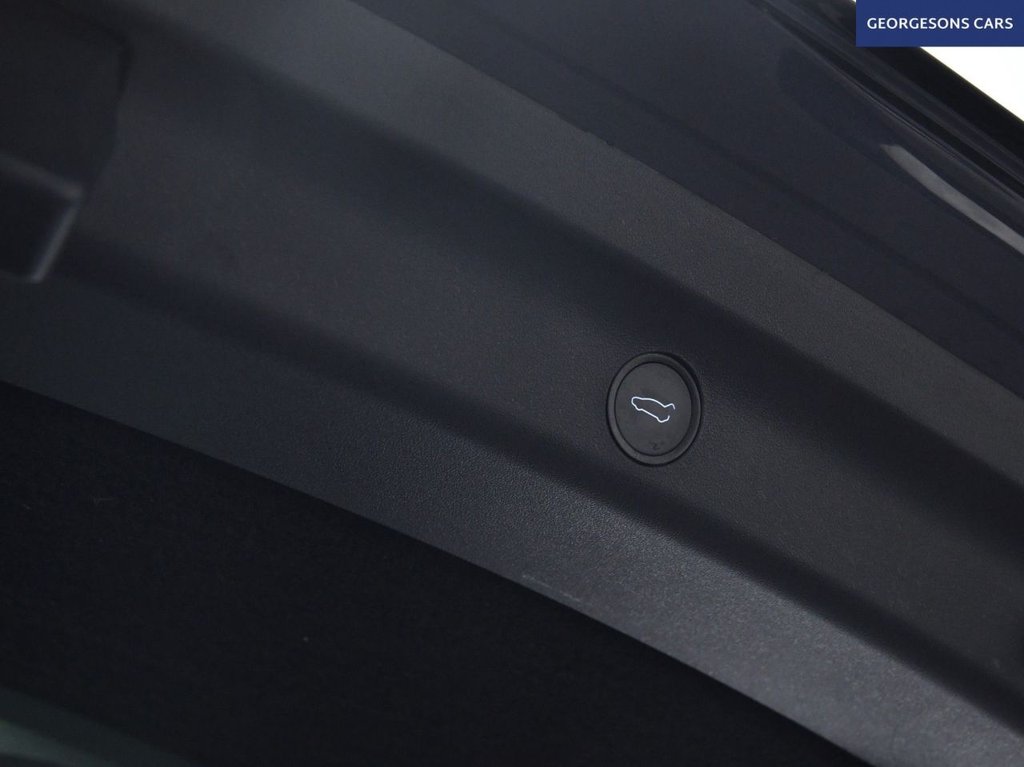 Used Tesla Model Y 2022 for sale - 77952504: Photo 10