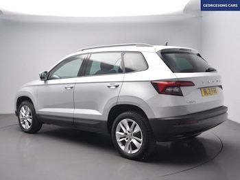 Used Skoda Karoq 2021 for sale - 76710720: Photo