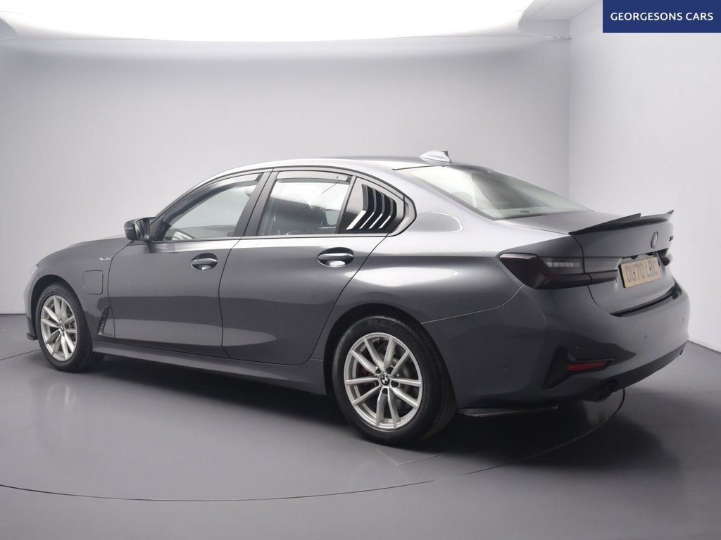 Used BMW 3 Series 2020 for sale - 77583311: Photo 2