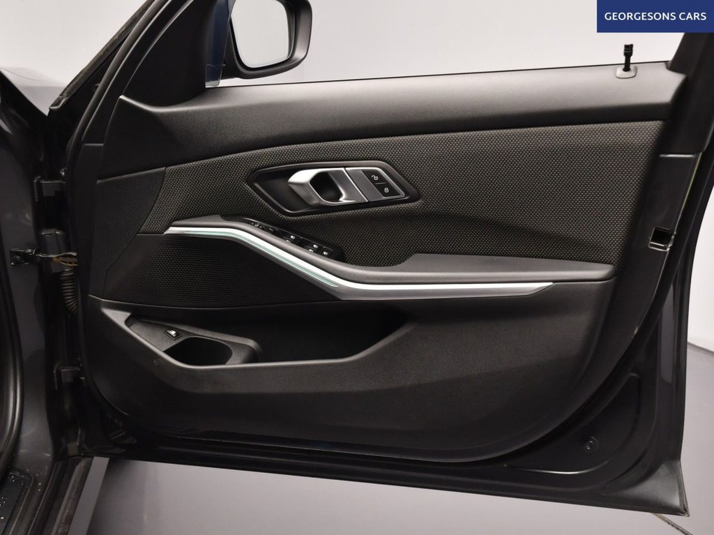 Used BMW 3 Series 2020 for sale - 77583311: Photo 20