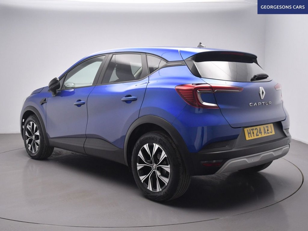 Used Renault Captur 2024 for sale - 76469748: Photo 3