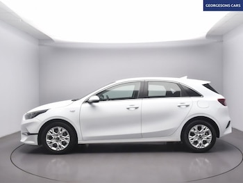 Used Kia Ceed 2022 for sale - 76604551: Photo