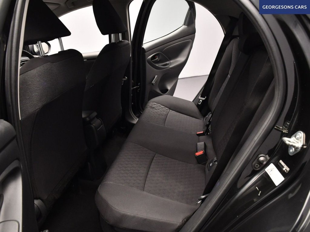 Used Toyota Yaris 2022 for sale - 77780079: Photo 17