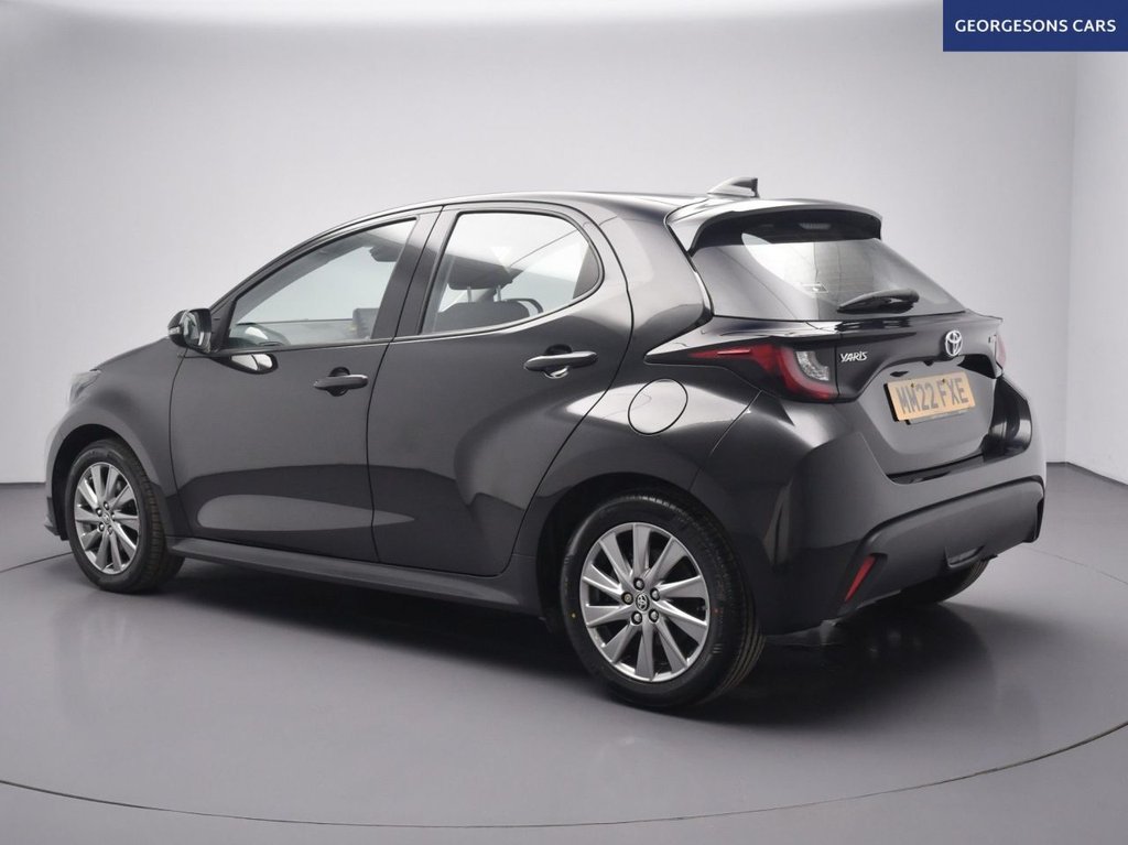 Used Toyota Yaris 2022 for sale - 77780079: Photo 2