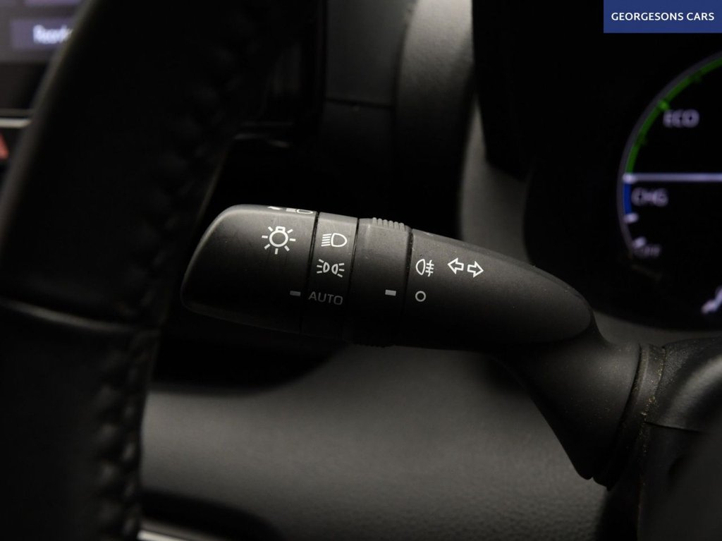 Used Toyota Yaris 2022 for sale - 77780079: Photo 31