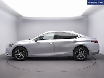 Used Lexus ES 2022 for sale - 75502617: Photo