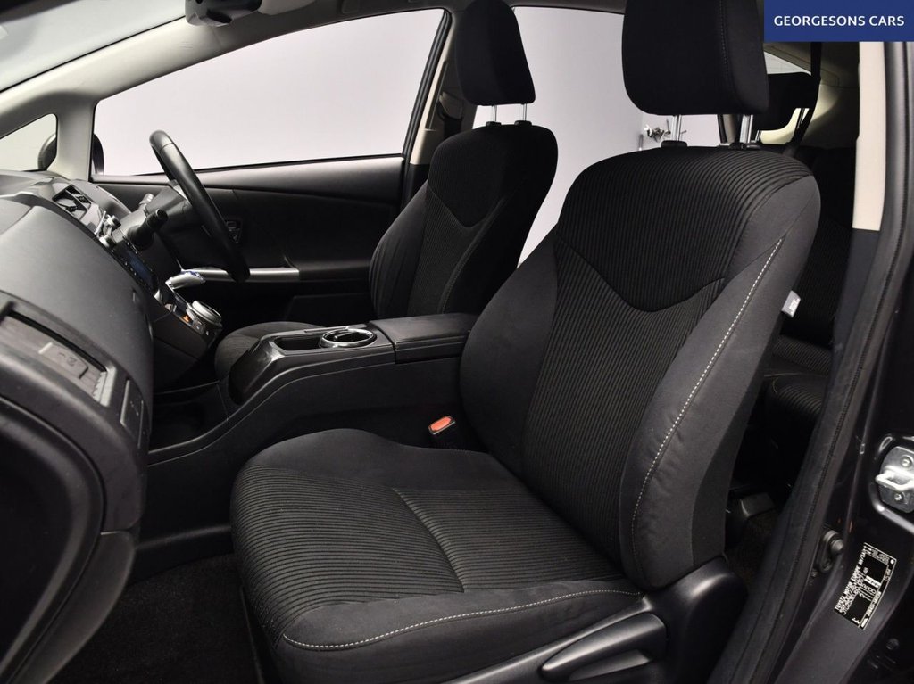 Used Toyota Prius+ 2020 for sale - 76406421: Photo 15