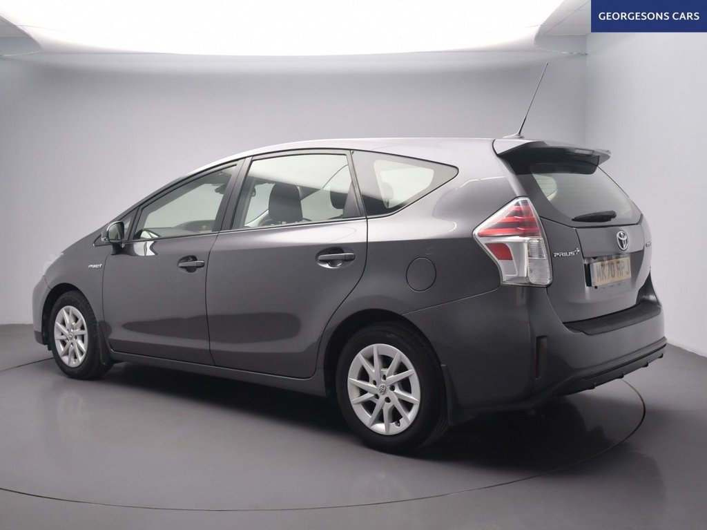 Used Toyota Prius+ 2020 for sale - 76406421: Photo 2